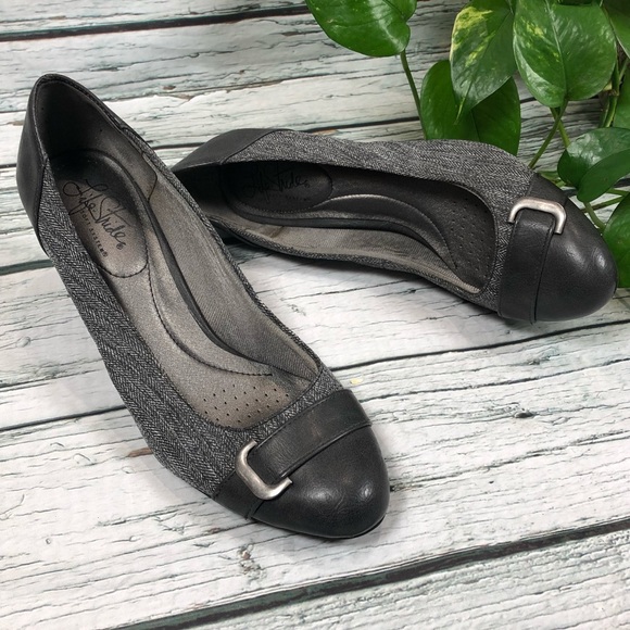 lifestride soft system pumps